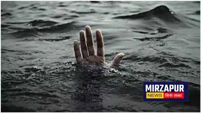Four girls who went to take bath in the river on Ganga Dussehra festival in Mirzapur drowned, 2 died