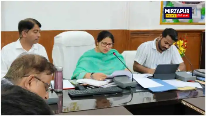 Mirzapur Dm reviewed the development works of public welfare schemes and inquired about the progress